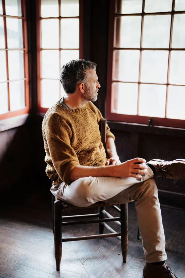 Lindsey-Fowler.Terrain_Sweater.eng Knyga TRAILS & VALLEYS: KNITWEAR FOR FAMILY ADVENTURES