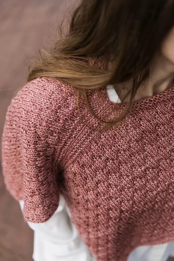 Pauliina_kuunsola_Rose_Quartz Knyga SOOTHING STITCHES: KNITS FOR A QUIET MIND